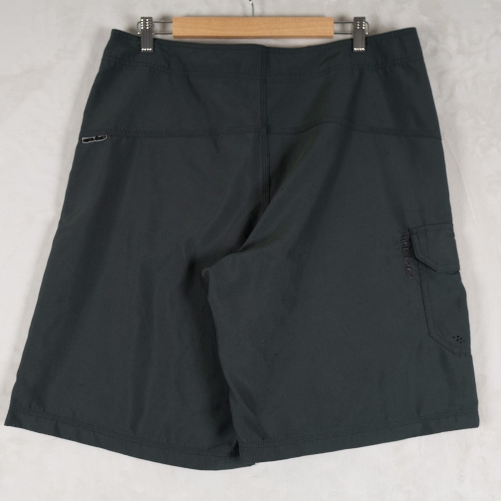 Nike 6.0 Cargo Board Swim Shorts Men's Size‎ 34 Dark Green Embroidered - Picture 3 of 10